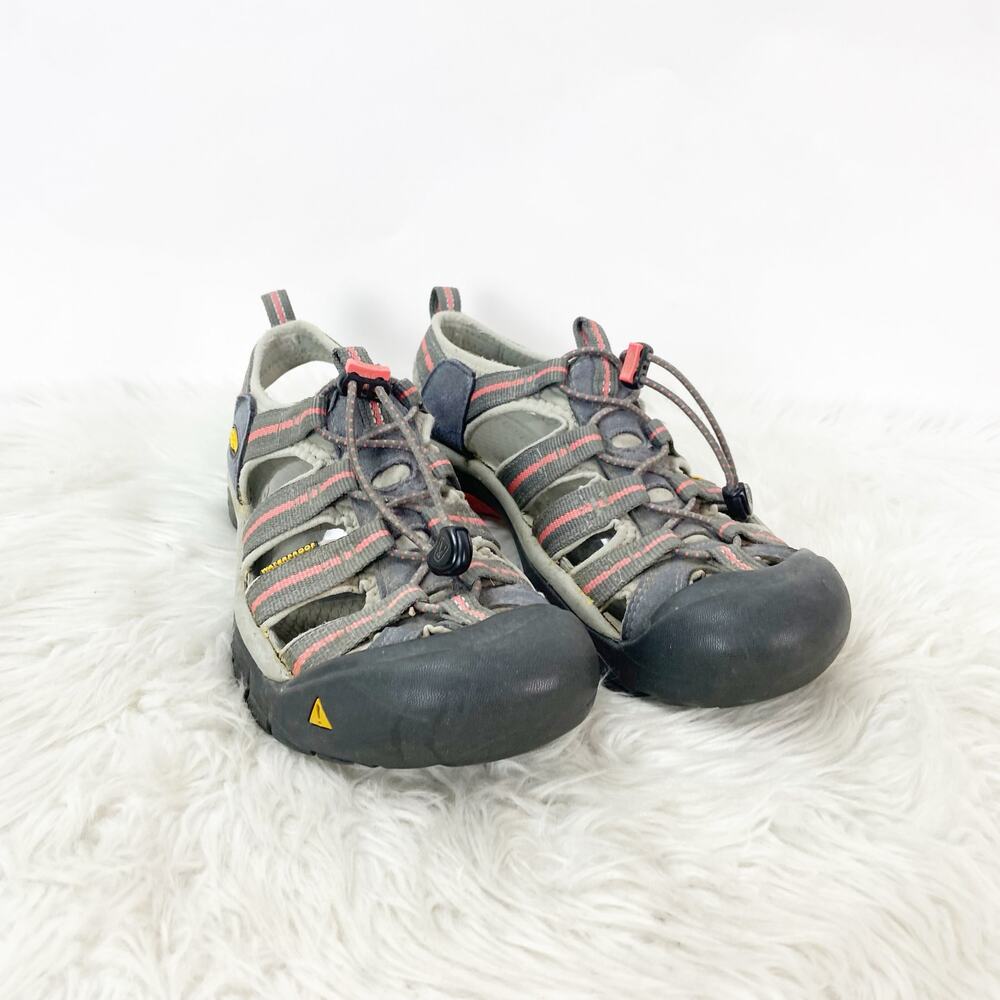 Keen 8.5 Womens Gray Coral Pink Newport H2 Strappy Walking Hiking Sandals